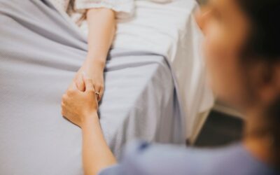 Garantizar unos cuidados paliativos de calidad: El reto invisible en la sanidad actual