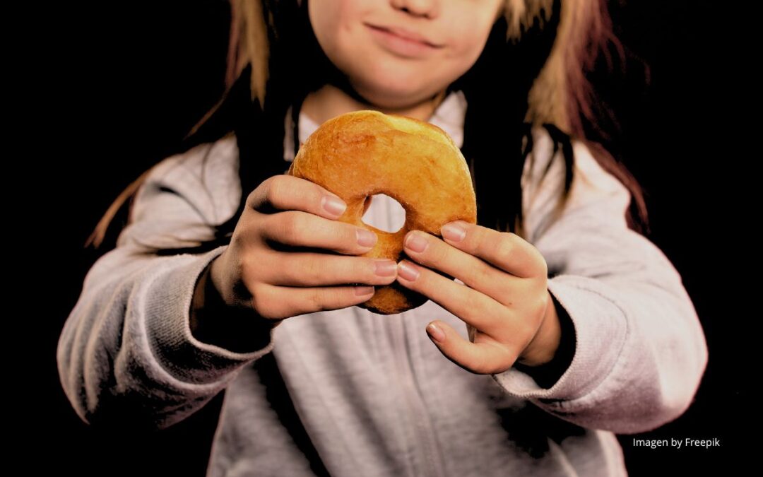 OBESIDAD INFANTIL. Imagen by Freepik